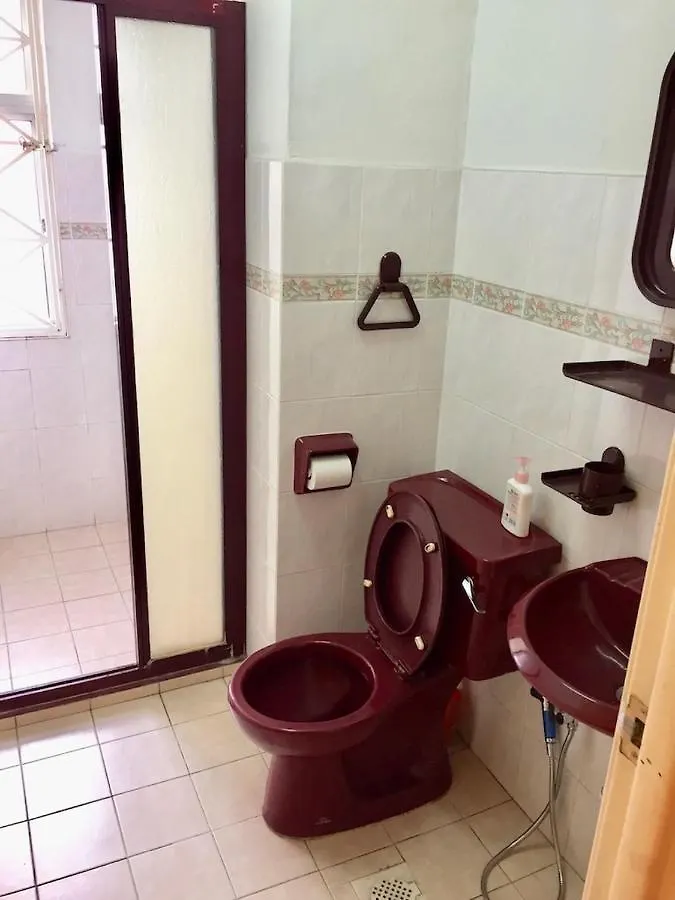 Cozy Kelana Jaya Semi-D Apt Near Mall, College & Hospital Petaling Jaya Malaysia